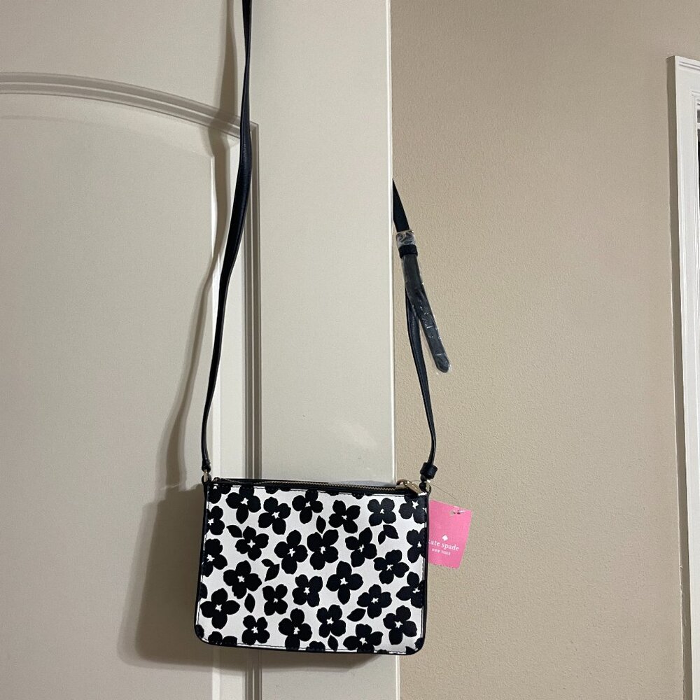 Kate Spade Darcy Graphic Blooms Crossbody Bag